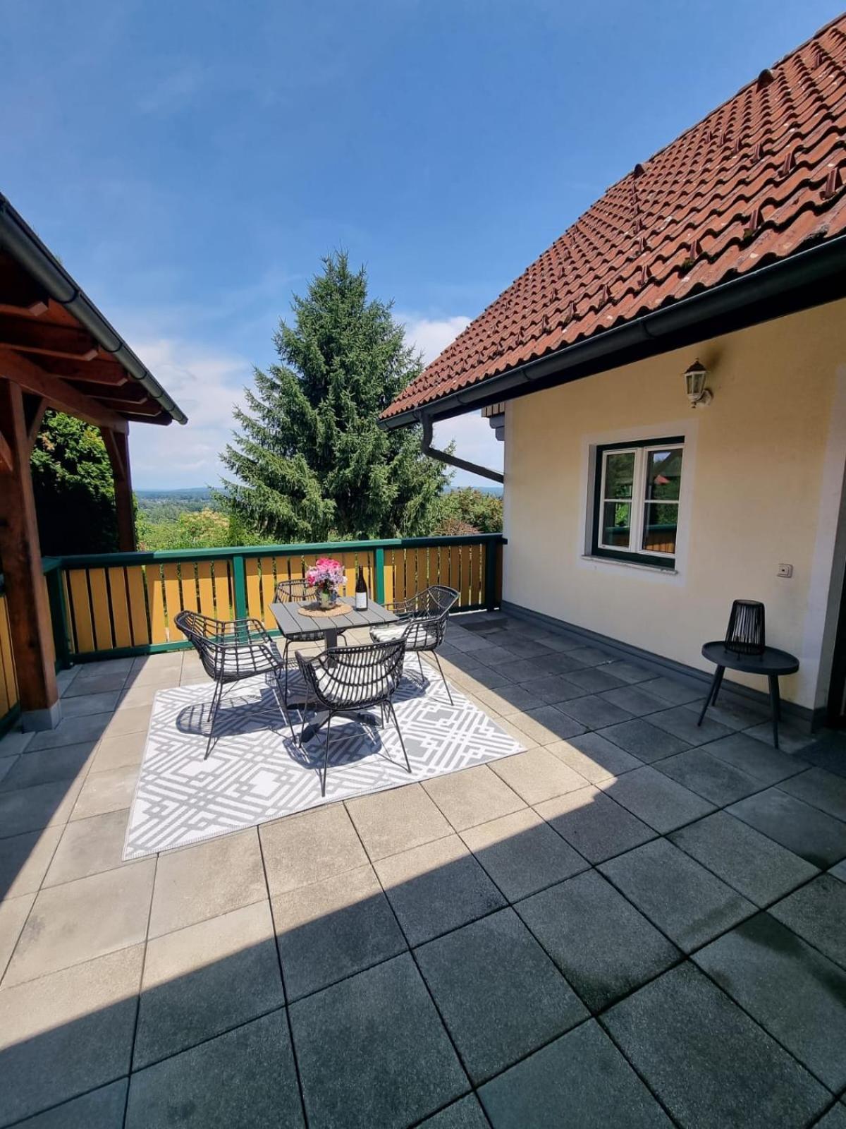 Ferienwohnung Dorner Spielfeld Ngoại thất bức ảnh
