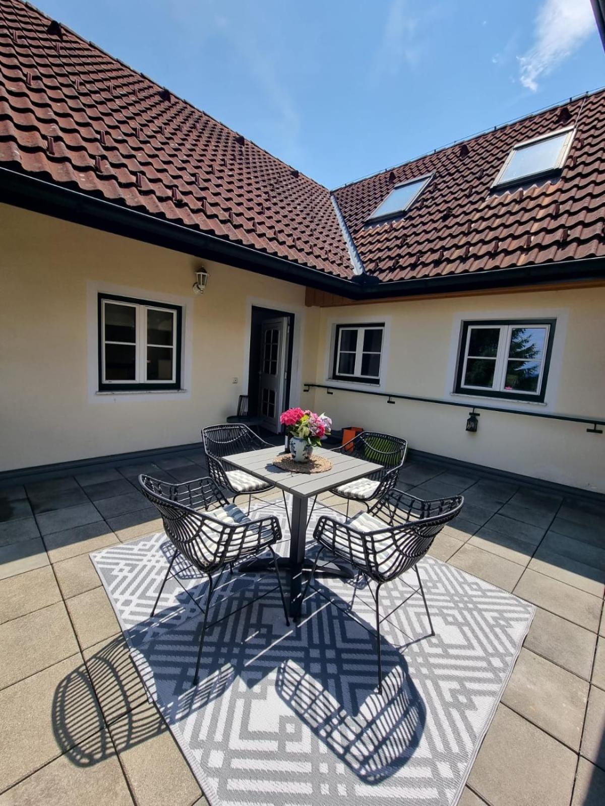 Ferienwohnung Dorner Spielfeld Ngoại thất bức ảnh